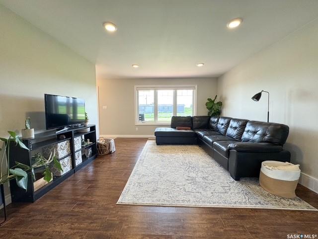 Fifth View of 212 Fehr Avenue Rhineland, Swift Current Rm No. 137, Saskatchewan, S0N 2Y0