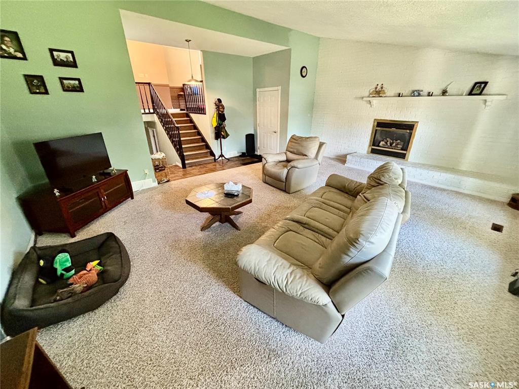Fifth View of 724 4th Street E, Assiniboia, Saskatchewan, S0H 0B0