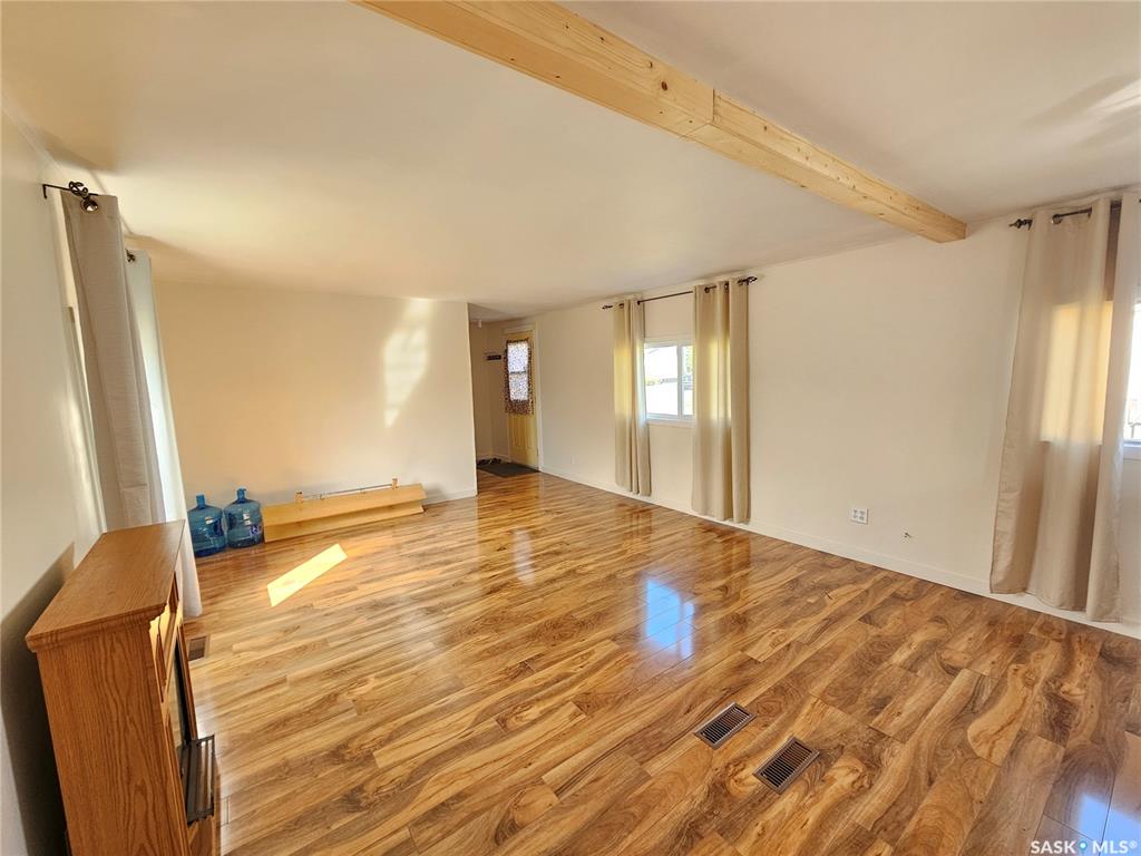 Fourth View of 410 7th Avenue W, Meadow Lake, Saskatchewan, S9X 1C1