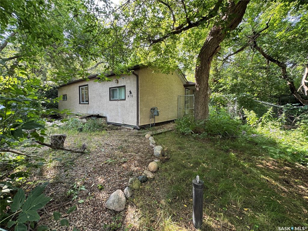 MLS® listing #SK015527 for sale located at 470 Macmurchy Avenue