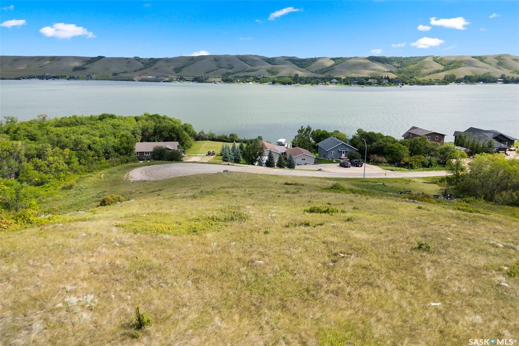 MLS® listing #SK015547 for sale located at 1245 Tatanka Drive
