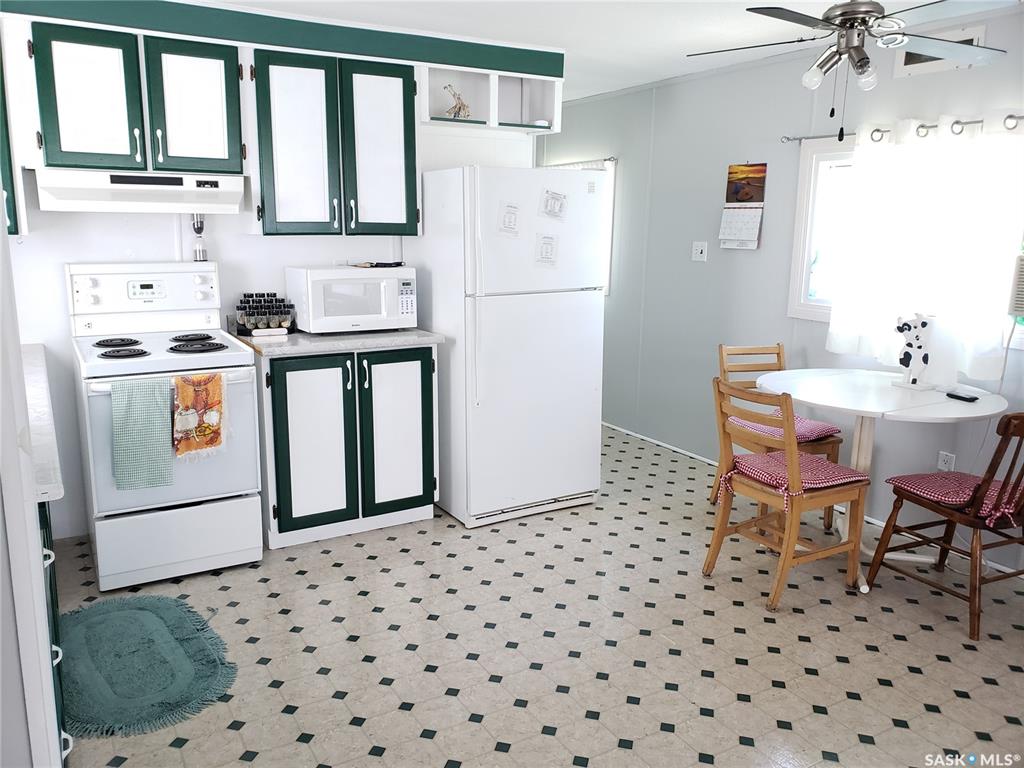 Second View of 341 30th Street W, Battleford, Saskatchewan, S0M 0E0