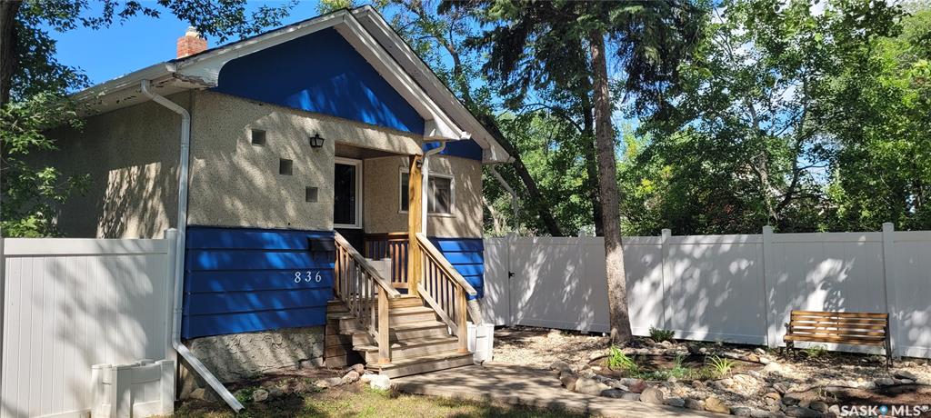 MLS® listing #SK015606 for sale located at 836 Princess Street