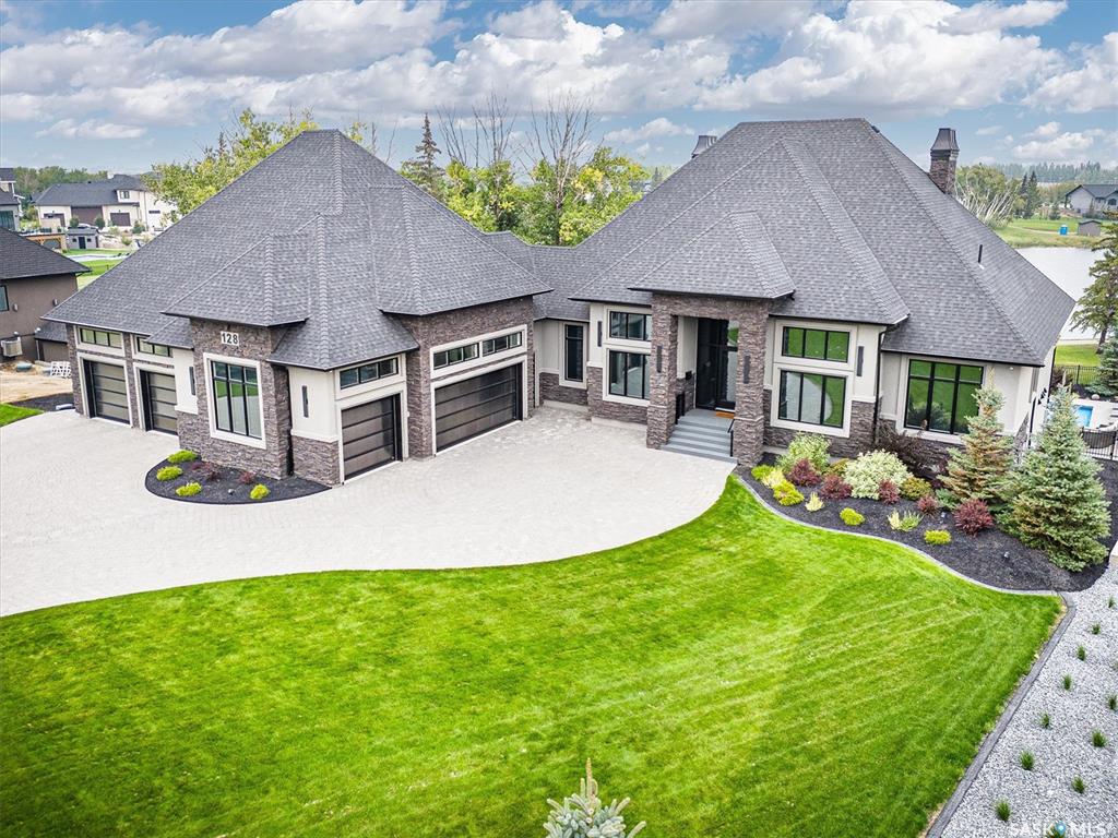 128 Greenbryre Crescent N, SK015614, Saskatchewan,