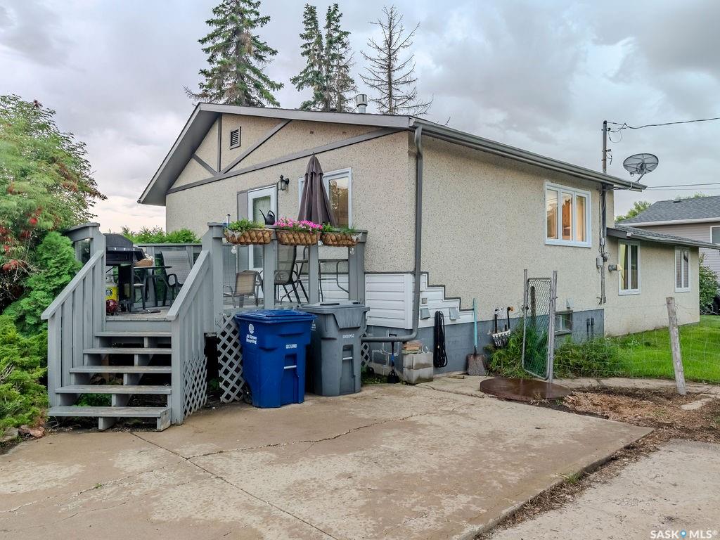 Second View of 139 Railway Avenue E, Vanscoy, Saskatchewan, S0L 3J0