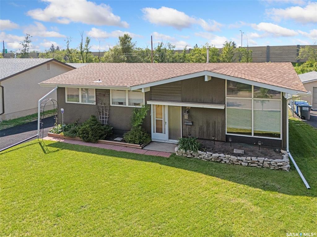 30 Spinks Drive, SK015631, Saskatchewan,