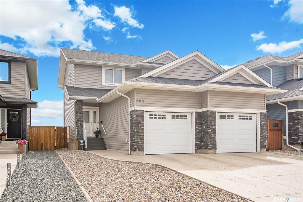 303 Kolynchuk Manor, SK015655, Saskatchewan,