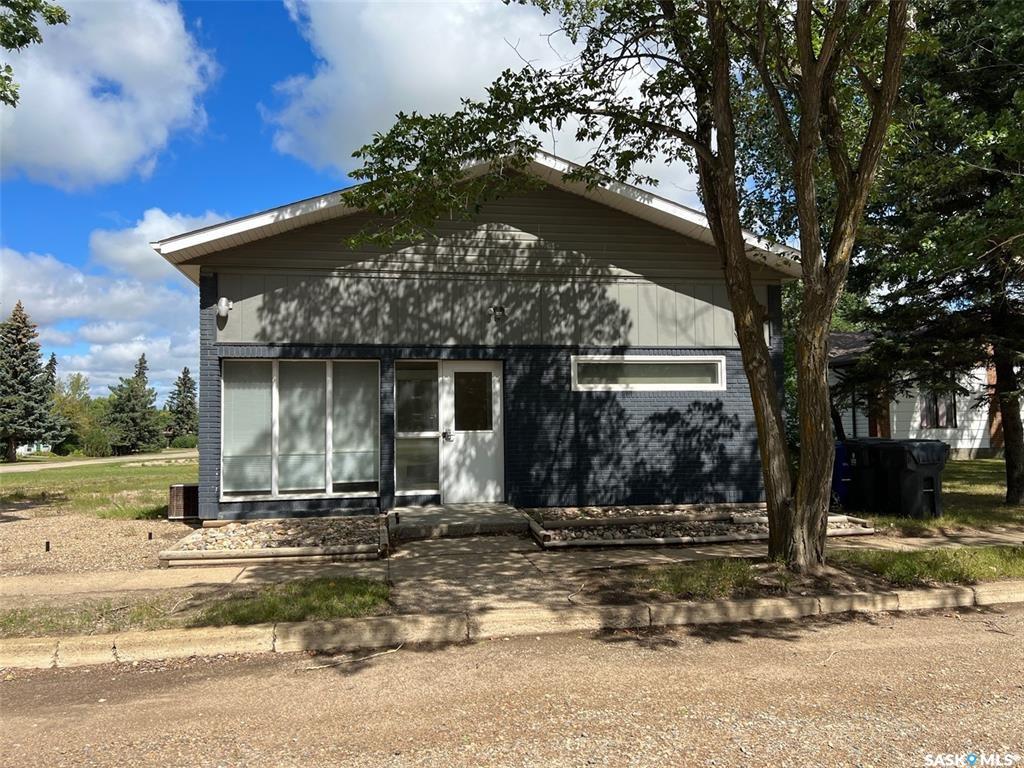 203 Railway Avenue, SK015711, Saskatchewan,