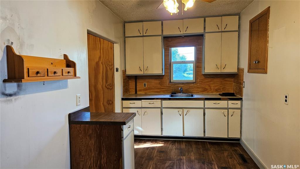 Fifth View of 707 King Street, Cudworth, Saskatchewan, S0K 1B0