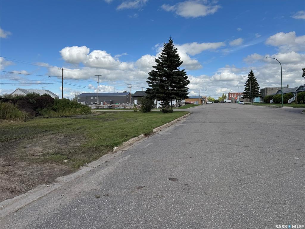 Fourth View of 306 B Avenue W, Wynyard, Saskatchewan, S0A 4T0
