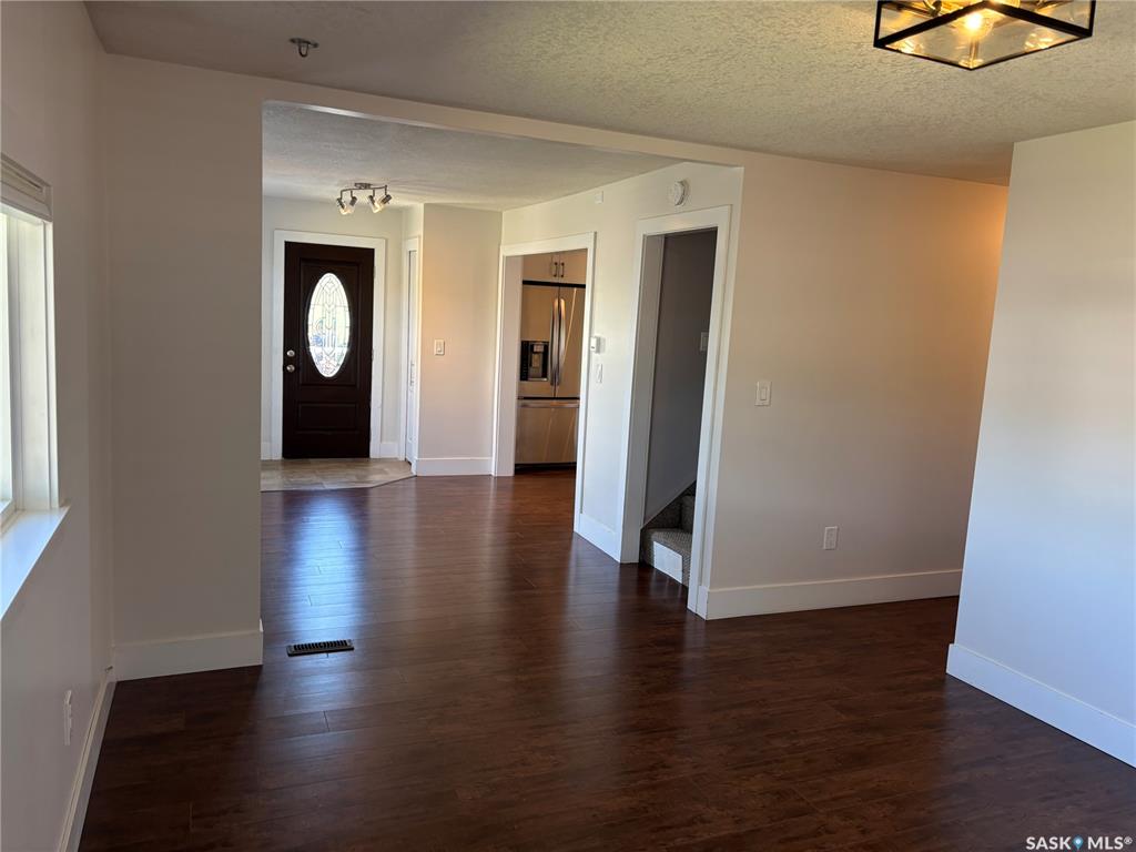 Fourth View of 210 6th Avenue Sw, Eston, Saskatchewan, S0L 1A0