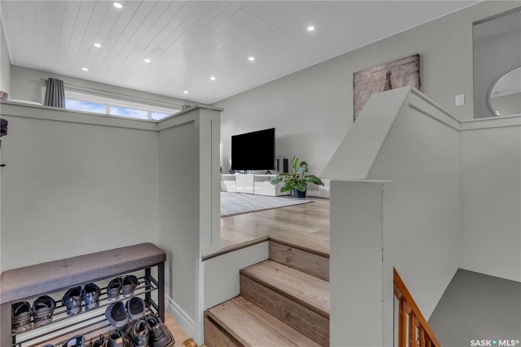 Fourth View of 106 Wood Crescent, Assiniboia, Saskatchewan, S0H 0B0