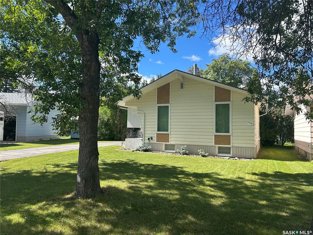 1991 Newmarket Drive, SK015779, Saskatchewan,
