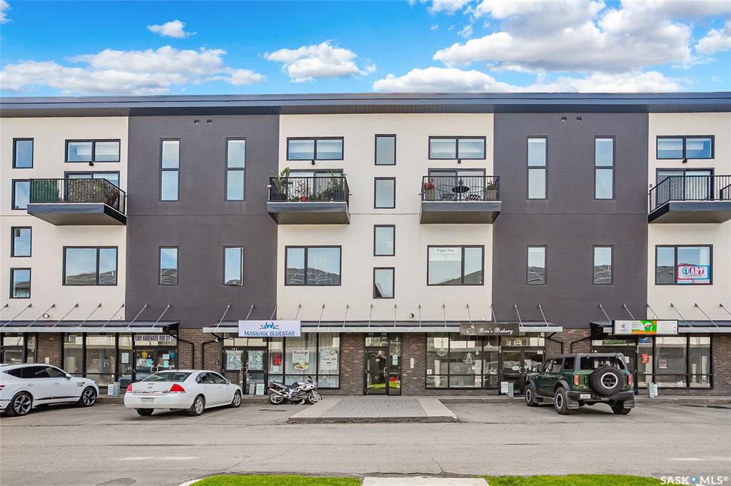 419 Willowgrove Square #304, SK015808, Saskatchewan,