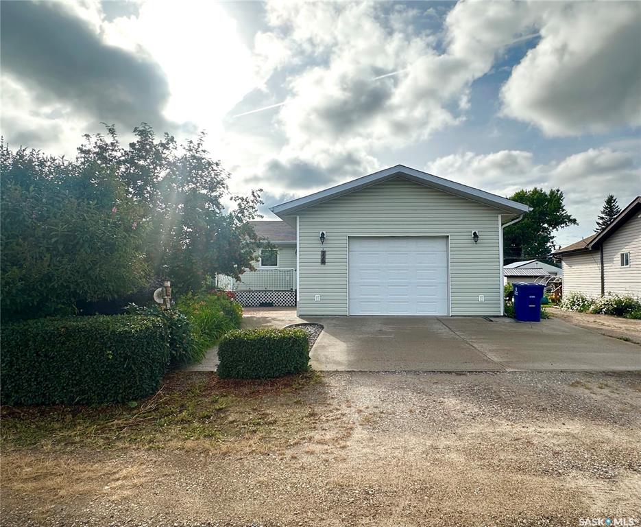220 3rd Street E, SK015871, Saskatchewan,