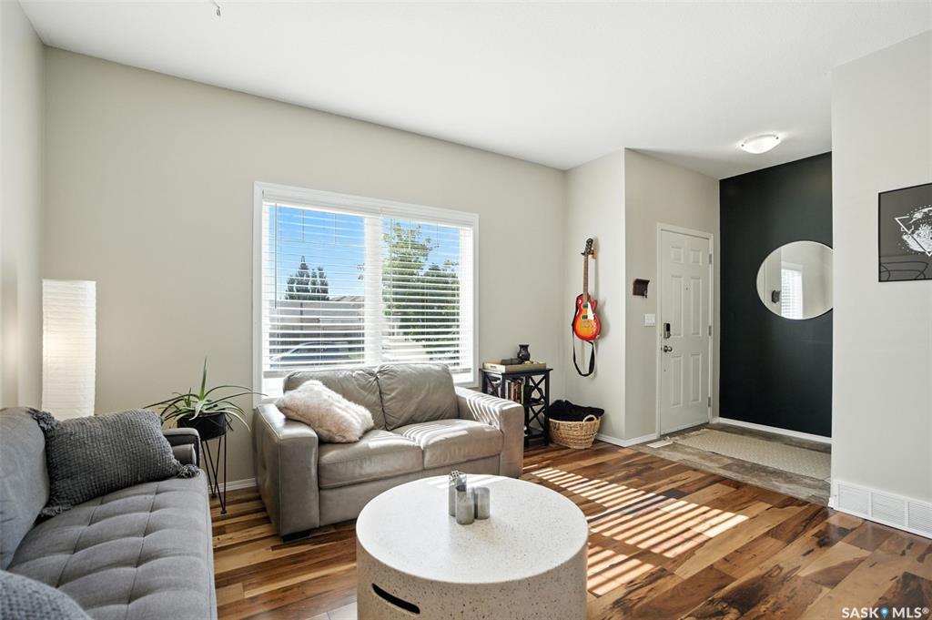 Fourth View of 227 Galloway Road, Stonebridge, Saskatoon, Saskatchewan, S7T 0B2