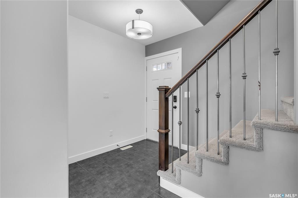 Third View of 139 Childers Crescent, Kensington, Saskatoon, Saskatchewan, S7L 3G4