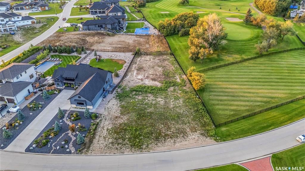 200 Greenbryre Crescent N, SK015994, Saskatchewan,