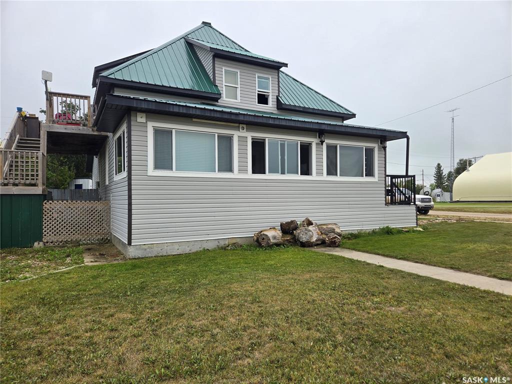 707 Railway Avenue, SK016018, Saskatchewan,