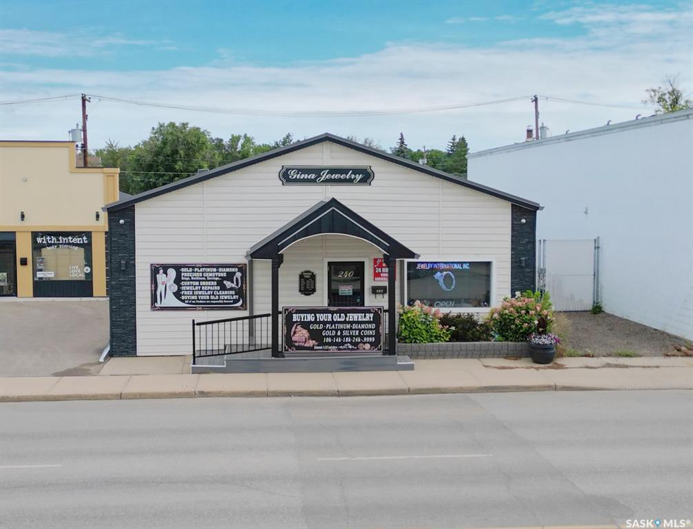 MLS® listing #SK016059 for sale located at 240 High Street W