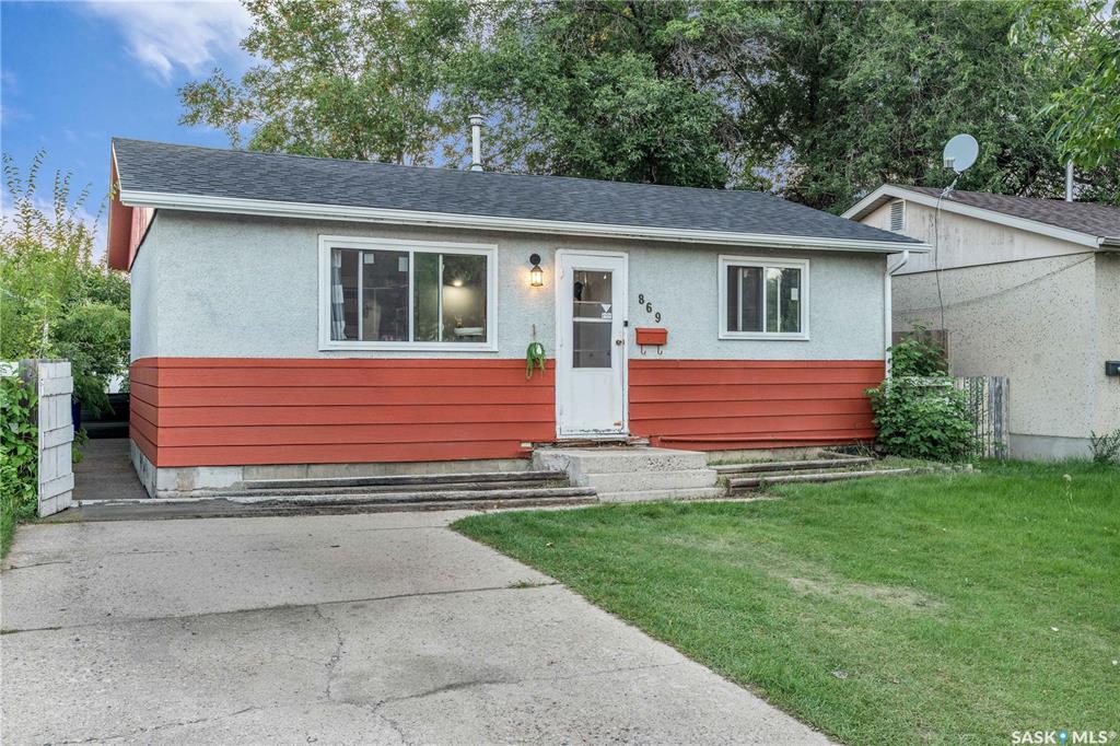 869 Macklem Drive, SK016092, Saskatchewan,