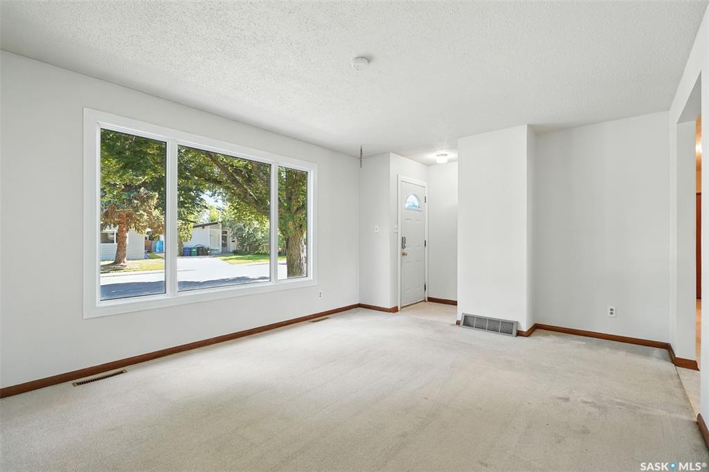 Fourth View of 1626 Early Drive, Brevoort Park, Saskatoon, Saskatchewan, S7H 3K3