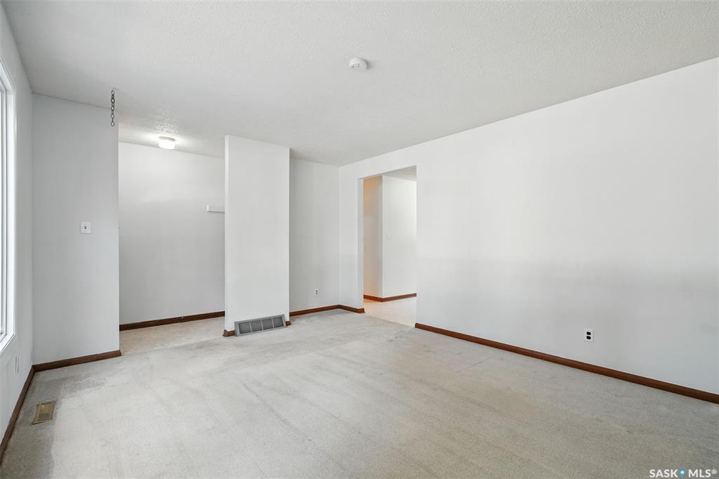 Fifth View of 1626 Early Drive, Brevoort Park, Saskatoon, Saskatchewan, S7H 3K3
