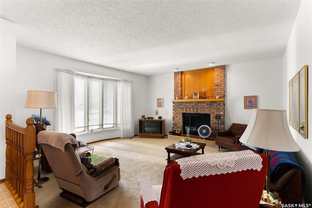 Fourth View of 2102 Hanover Crescent E, University Park, Regina, Saskatchewan, S4V 0Z6