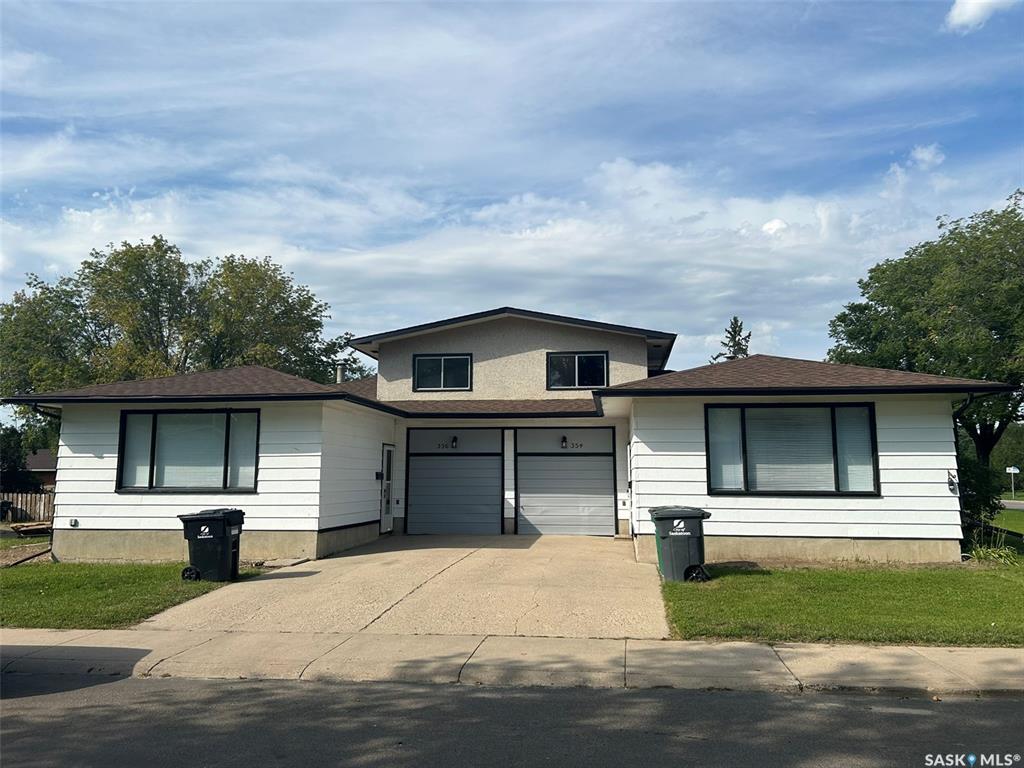354 356 Acadia Drive, SK016126, Saskatchewan,