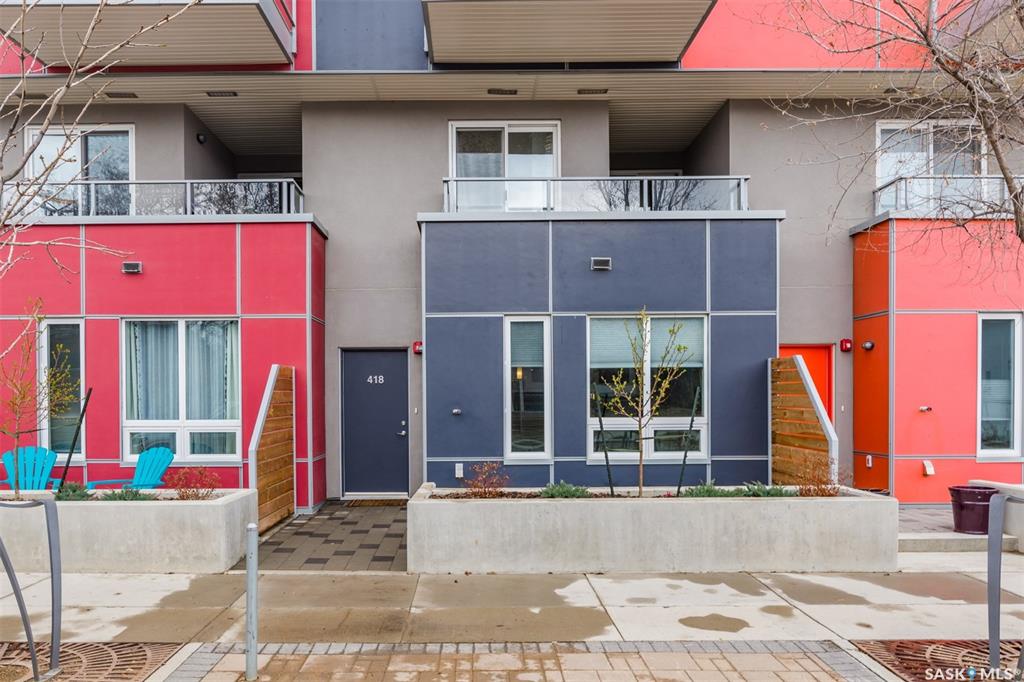 MLS® listing #SK016263 for sale located at 418 C Avenue S