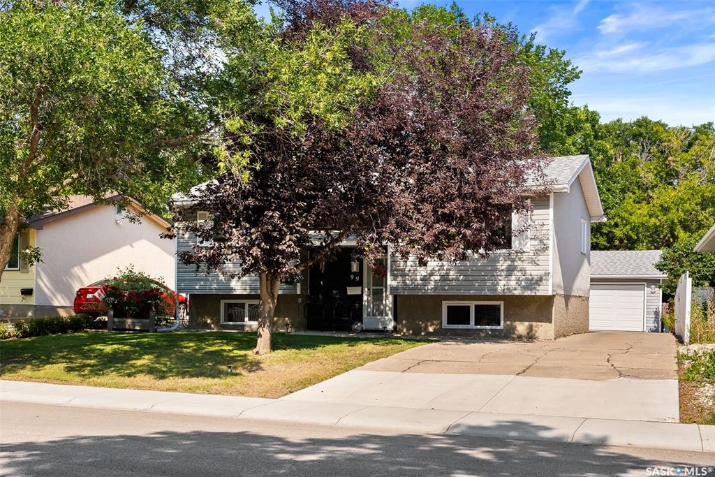 Second View of 99 Magee Crescent, Argyle Park, Regina, Saskatchewan, S4R 6K4