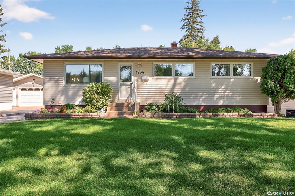 1234 Carleton Street, SK016328, Saskatchewan,