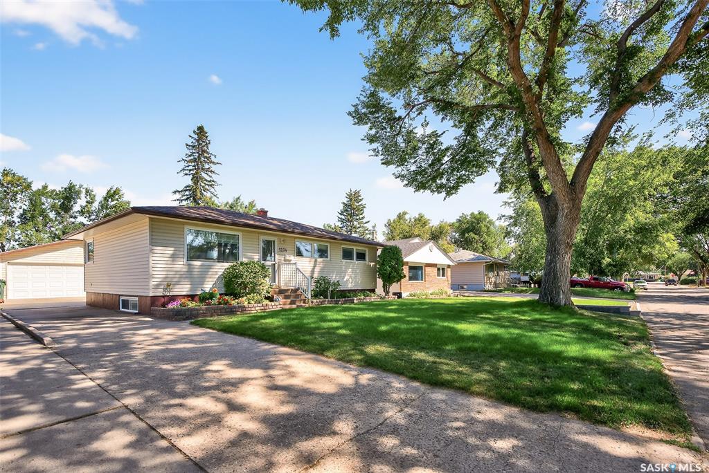 Fourth View of 1234 Carleton Street, Palliser, Moose Jaw, Saskatchewan, S6H 3A6