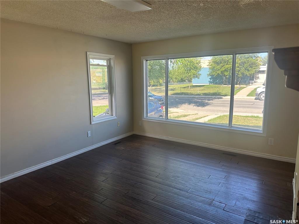 Fourth View of 630 Elphinstone Street, Washington Park, Regina, Saskatchewan, S4T 3K9