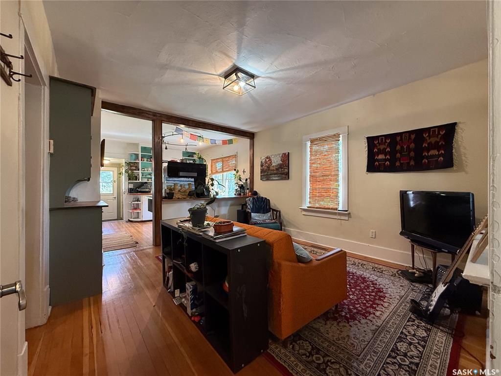 Fifth View of 137 Fir Avenue N, Eastend, Saskatchewan, S0N 0T0