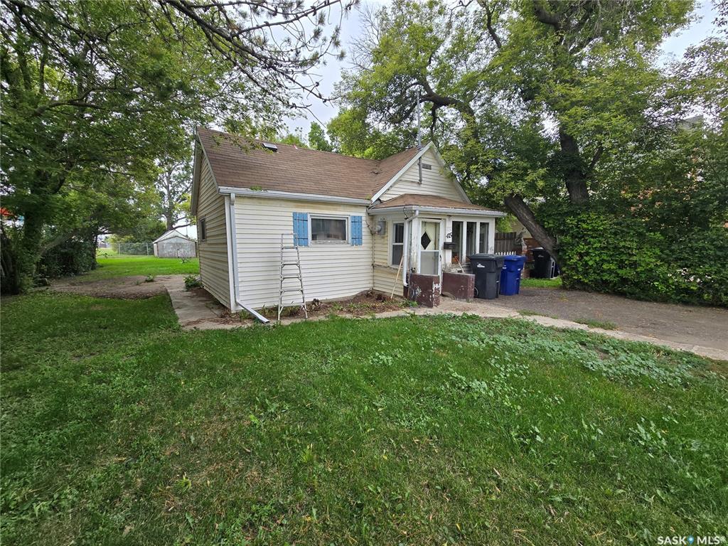 Second View of 415 Government Road, Weyburn, Saskatchewan, S4H 0P5
