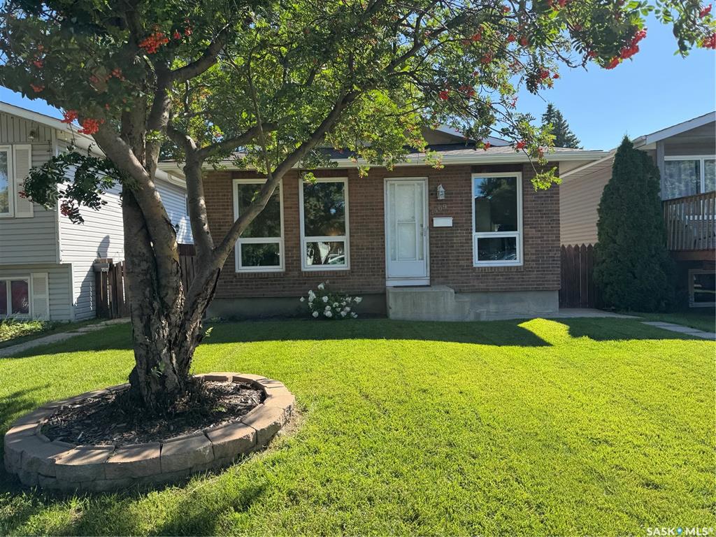 1509 Laura Avenue, SK016410, Saskatchewan,