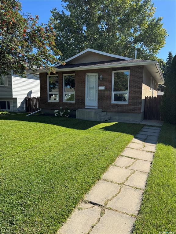 Second View of 1509 Laura Avenue, Forest Grove, Saskatoon, Saskatchewan, S7N 2R8