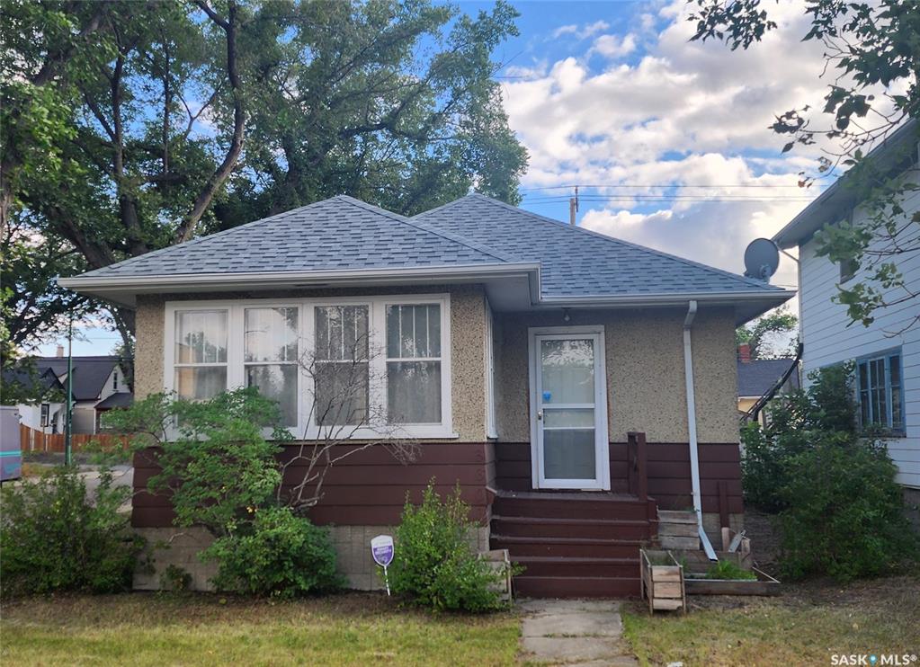 3303 Dewdney Avenue, SK016417, Saskatchewan,