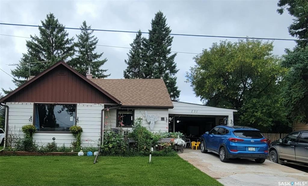 231 Third Street Ne, SK016460, Saskatchewan,