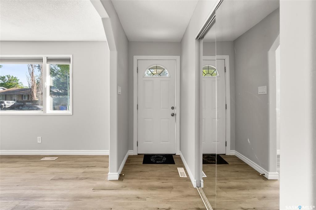 Third View of 105 Borlase Crescent, Glencairn, Regina, Saskatchewan, S4N 4G8