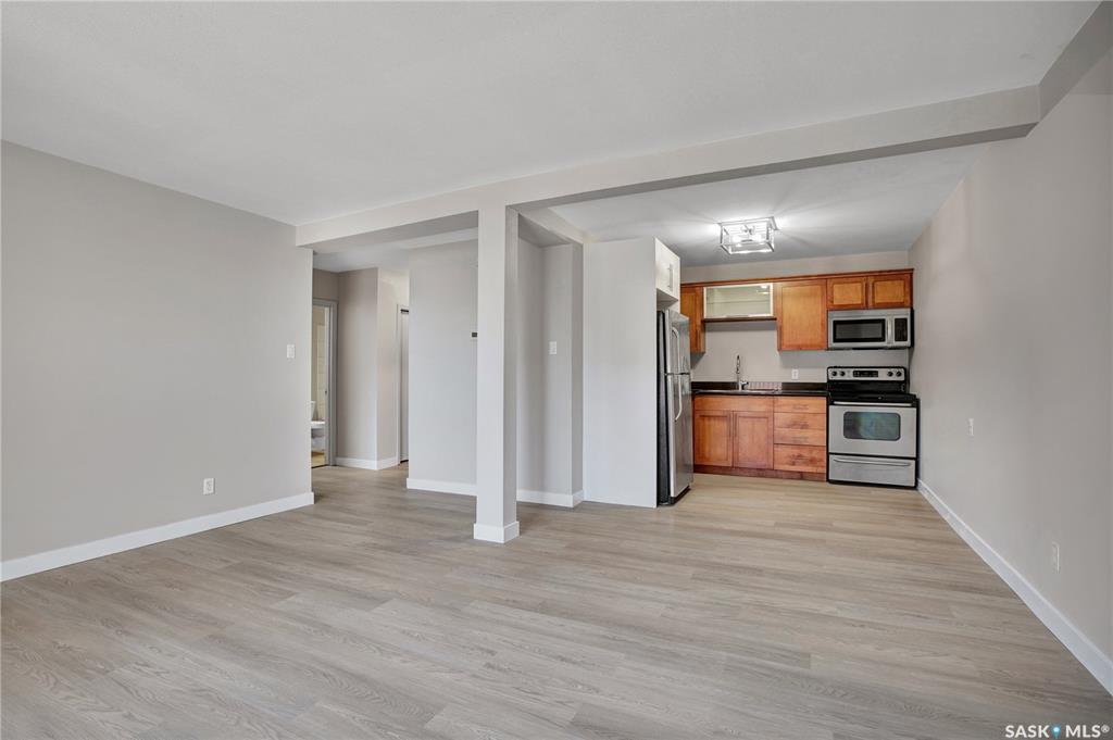 Fifth View of 2301 7th Street E #8, Brevoort Park, Saskatoon, Saskatchewan, S7H 1A2