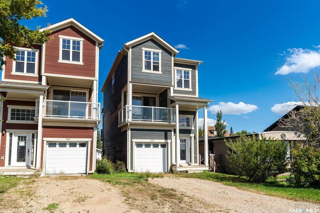 709 Railway Avenue, SK016539, Saskatchewan,