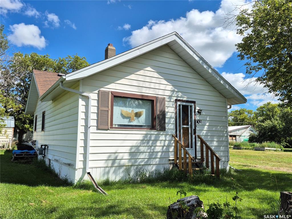 100 3rd Street W, SK016552, Saskatchewan,