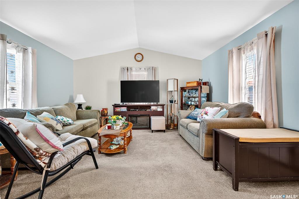 Fifth View of 5 C Avenue Ne, Hillcrest MJ, Moose Jaw, Saskatchewan, S6H 1P3