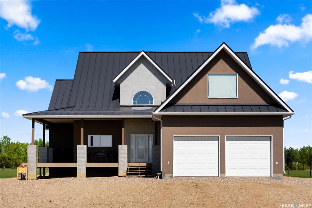 Fichter Acreage, SK016607, Saskatchewan,