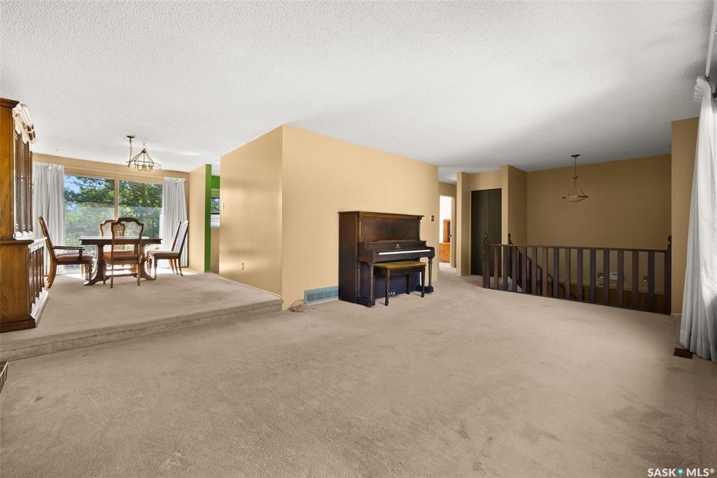 Third View of 19 Mayfield Road, University Park, Regina, Saskatchewan, S4V 0B7