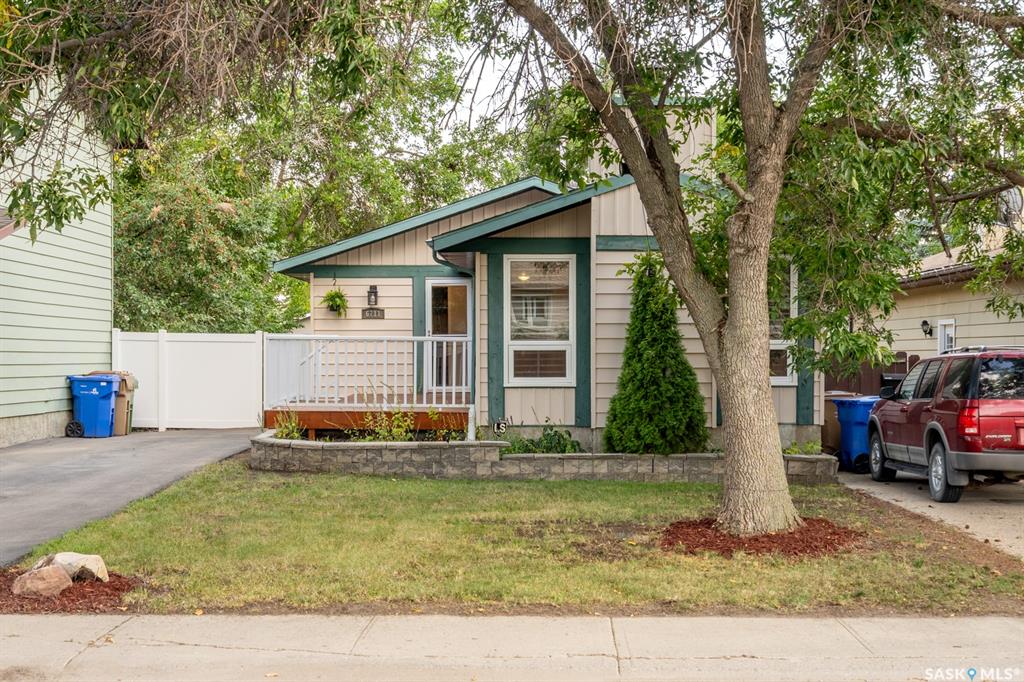 6711 Collins Bay, SK016724, Saskatchewan,