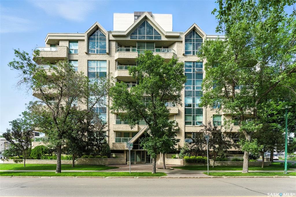 303 5th Avenue N #401, SK016868, Saskatchewan,