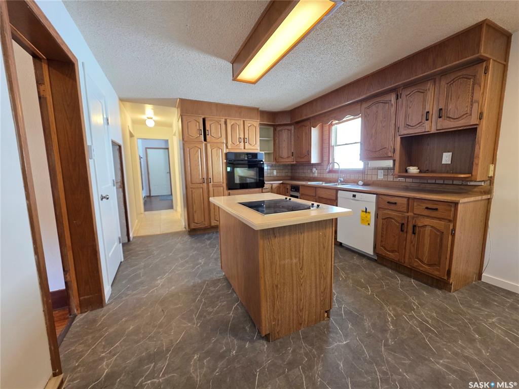 Fourth View of 304 Leonard Street, Herbert, Saskatchewan, S0H 2A0